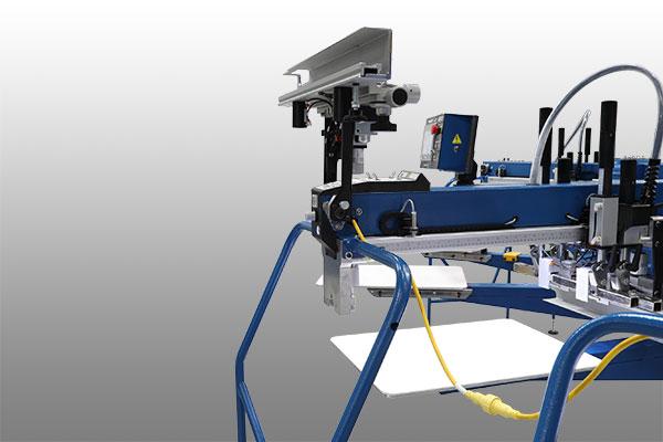 COBRA Quick-Flip&trade; frame locks