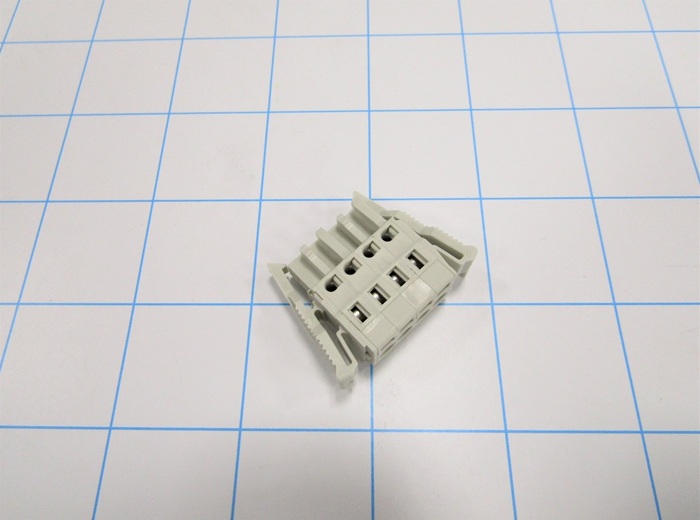 Connector, Female, 4-Pin