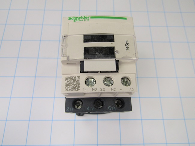 Contactor, 3 Poles, 24VDC Coil, 25A, Screw Terminal Connection