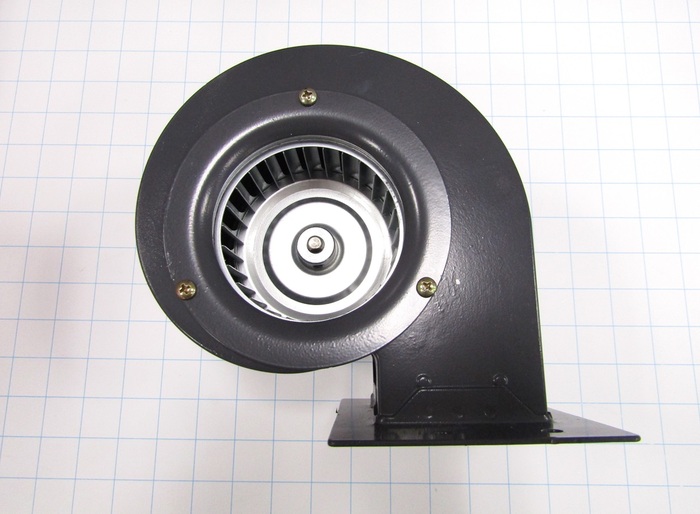 Direct Drive, Wheel Diameter 3-3/4", Max. RPM 2860, Voltage 115V 60HZ, With Thermal Protection, Temperature Rating 104F, Max. Air flow 131CFM, Type Cont. Duty