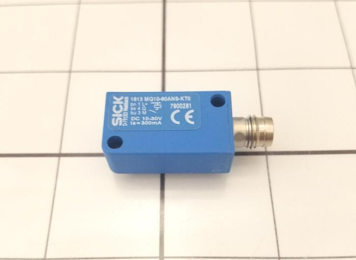 Magnetic Proximity Switch, NPN, W/O cable, 10-30VDC, M12