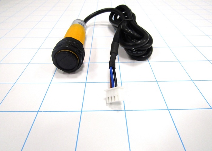 Photoeletric Sensor, Dia 18mm, 30cm Sensing Range, 4.5-5.5V