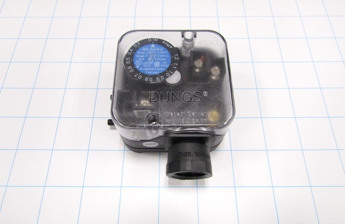 Pressure Regulators/Switches, Pressure Range .16-1.2"wc