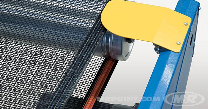 Patriot Belt™ with SureTrak™ Utilizes a sewn-in flexible bead that tracks in a matching groove machined into the roller, ensuring the most consistent belt tracking available.