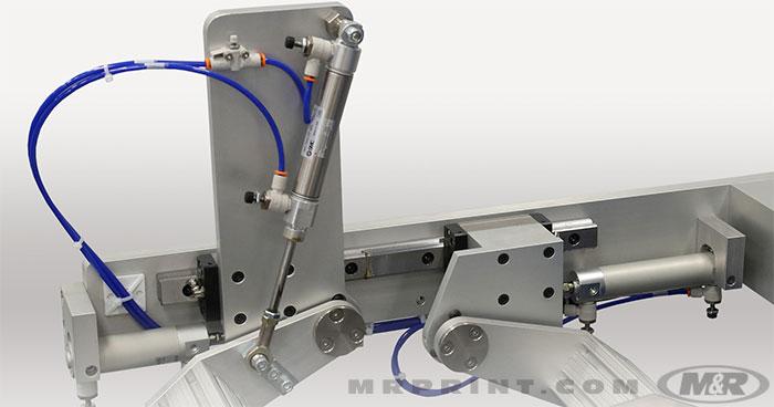 High-quality pneumatics, paired with industrial design and smooth functioning components deliver consistent uniform emulsion application