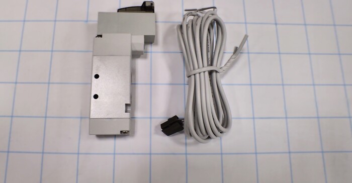 Valves, Solenoid Valve Type, 2 Position / 5 Way Operation, Single Coil, 1/8 in. Port, 0.8 Mpa Max. Pressure