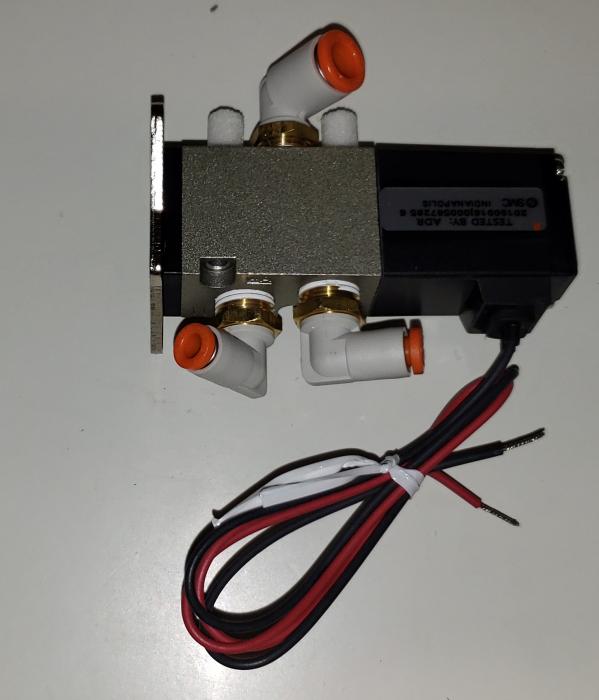 Valves, Solenoid Valve Type, 4 Way Operation, 24 VDC Coil Voltage, With Built-in Fittings, Foot Mounted